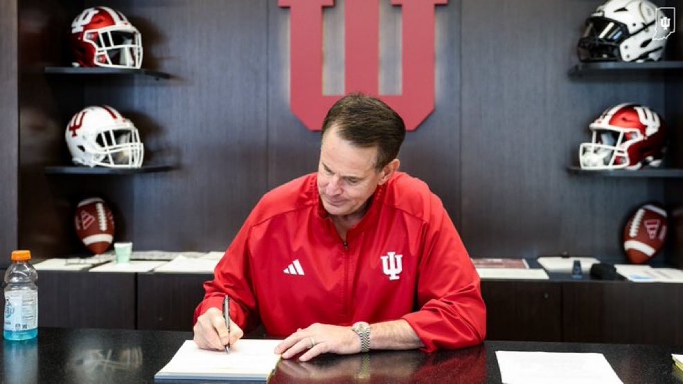 Indiana and head coach Curt Cignetti have agreed to an eight-year contract extension, per the school.

Will pay him $11.6 million annually.