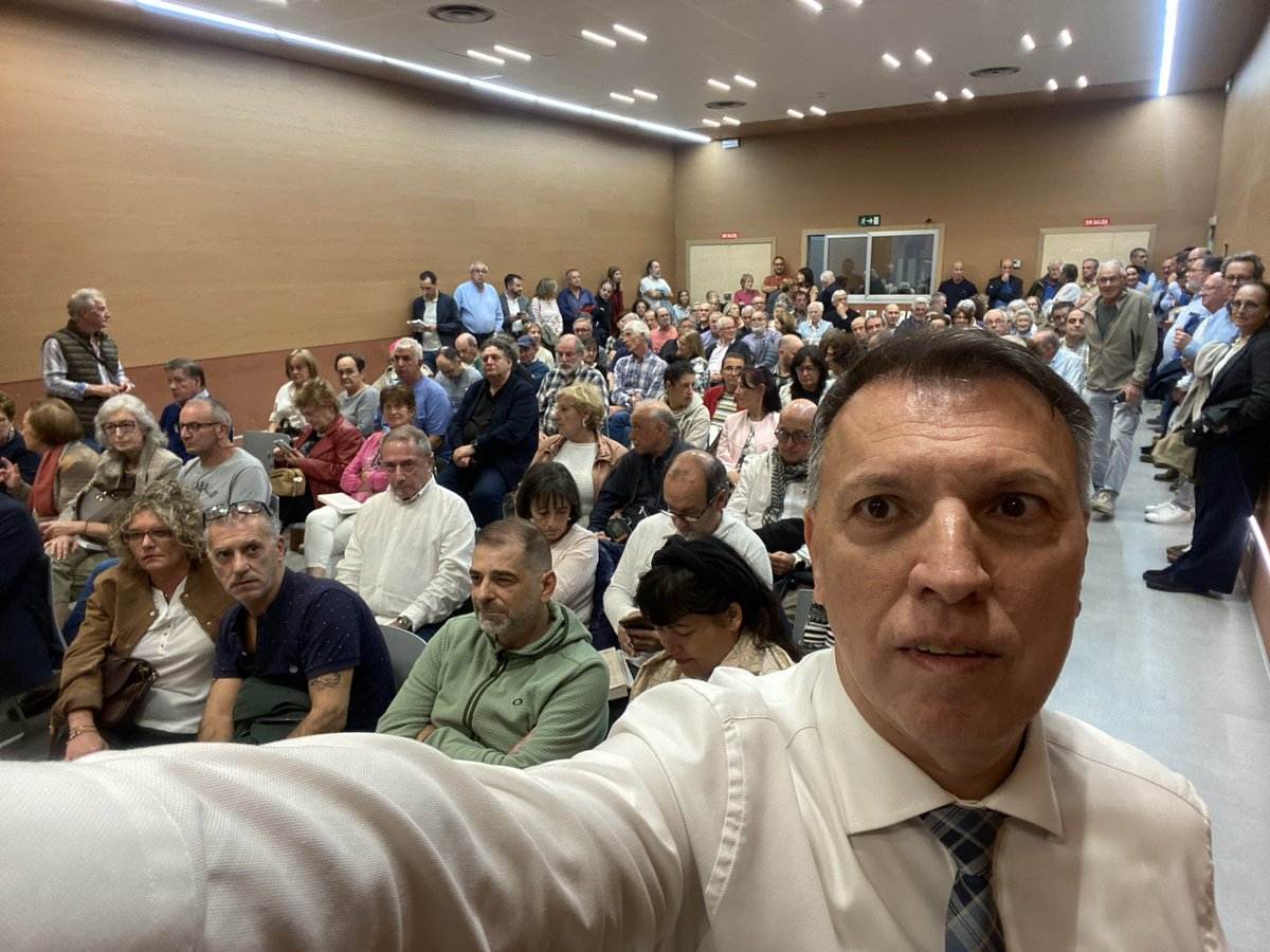 JoaquimBoschGra's tweet image. Los países con baja corrupción siempre son los que consiguen mejor calidad de vida para sus ciudadanías, como he explicado al presentar “Jaque a la democracia” en Mieres. Las prácticas corruptas sistémicas en España nos roban bienestar, prestaciones y servicios públicos.