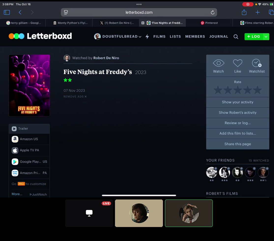 why is robert de niro reviewing five nights at freddys movie