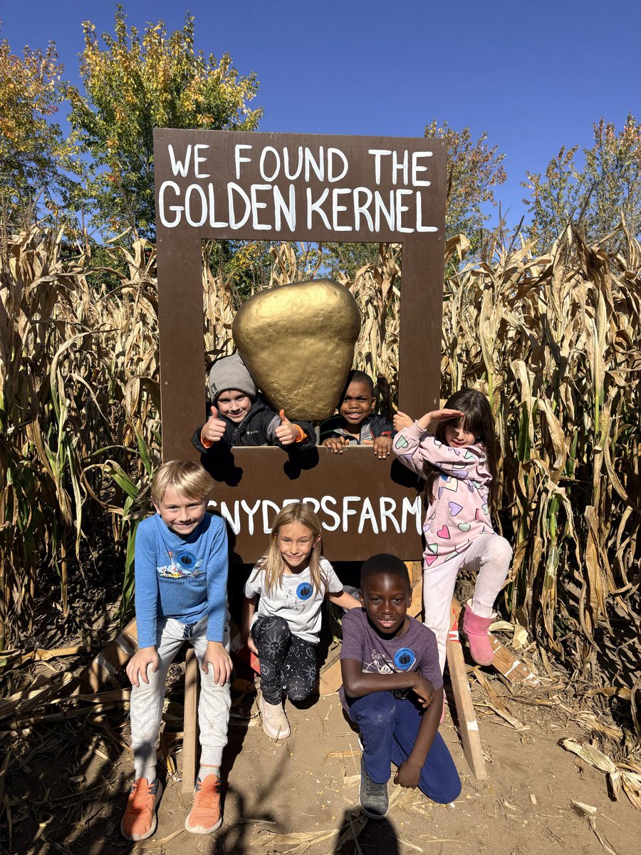 Such a fun day at Snyders Farm! Grade 1/2 loved all of the activities they had to offer. We learned so much about corn, animals and practiced patience. <a href="/shcsparis/">Sacred Heart, Paris</a>