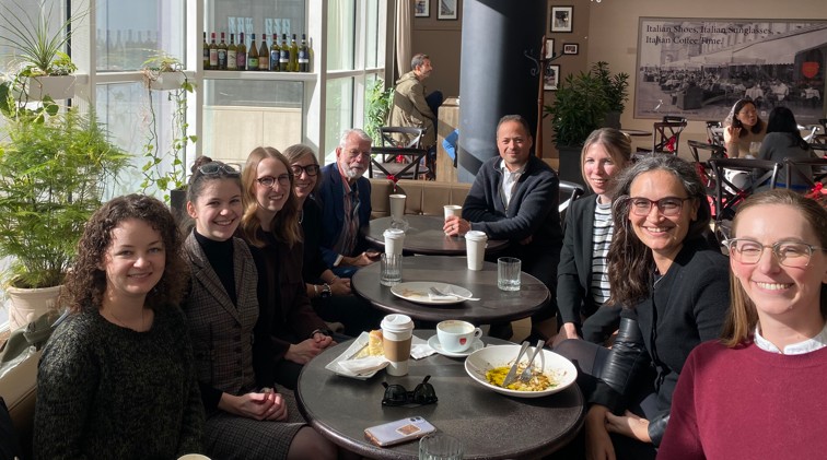 AJEFA's tweet photo. Retour réussi pour les Jurimidis !
Merci à toutes celles et ceux qui ont participé et contribué à faire de cet événement un beau moment d’échanges, de réseautage et de convivialité entre collègues du milieu juridique. https://t.co/bVwMTy6J1k
