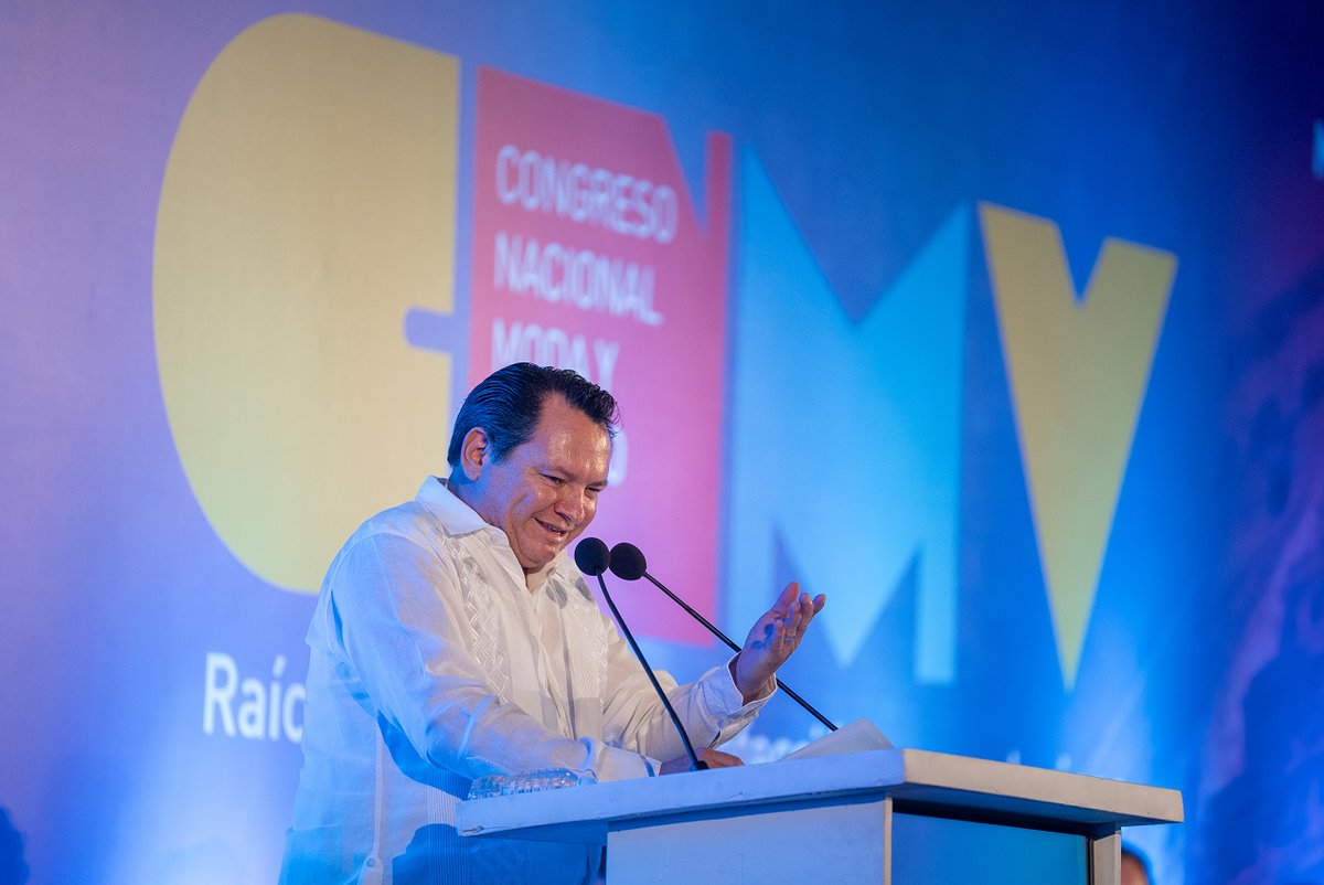 NotiRasa's tweet image. ¡Yucatán es Moda!🧵Gobernador Díaz Mena inaugura Congreso Nacional de Moda y Vestido 2025. Inversión de $76 MDP en uniformes locales, +1,500 empleos. Impulsa la industria textil. Finaliza mañana viernes. #ModaYucatán #Canaive #HechoEnYucatán

tinyurl.com/bdz7j9v4