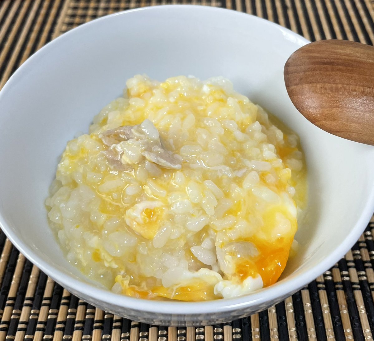Stella_Sol_Luna's tweet image. おはようございます☀
博多 華味鳥の水炊き🐔🍲♨️
お肉もスープも美味しくていつも大満足です☺️💕付属のポン酢がこれまた美味しくチビチビ飲みたくなります🤭
〆はおじや🥣
ご馳走様でした🙏
本日も素敵な一日をお過ごしくださいね✊

#博多華味鳥
#ふるさと納税
#おうちごはん