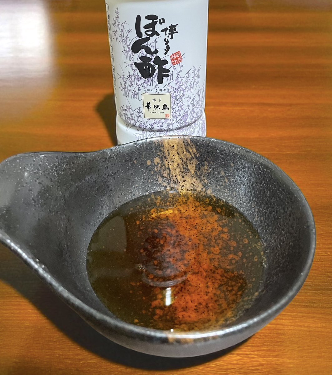 Stella_Sol_Luna's tweet image. おはようございます☀
博多 華味鳥の水炊き🐔🍲♨️
お肉もスープも美味しくていつも大満足です☺️💕付属のポン酢がこれまた美味しくチビチビ飲みたくなります🤭
〆はおじや🥣
ご馳走様でした🙏
本日も素敵な一日をお過ごしくださいね✊

#博多華味鳥
#ふるさと納税
#おうちごはん