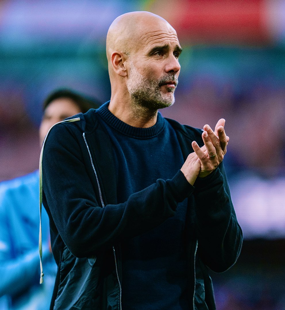 mcfc_lads's tweet image. Chances of winning the Premier League title:

🔴 Arsenal - 44%
🔴 Liverpool - 31%
🔵 Manchester City - 14%

[via Opta]