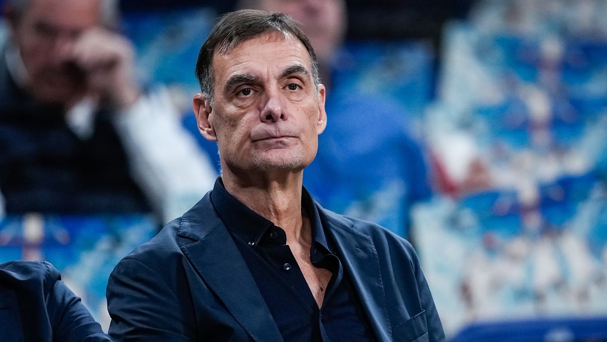 dr_red20's tweet image. Κάνε μας την χάρη και ΦΥΓΕ