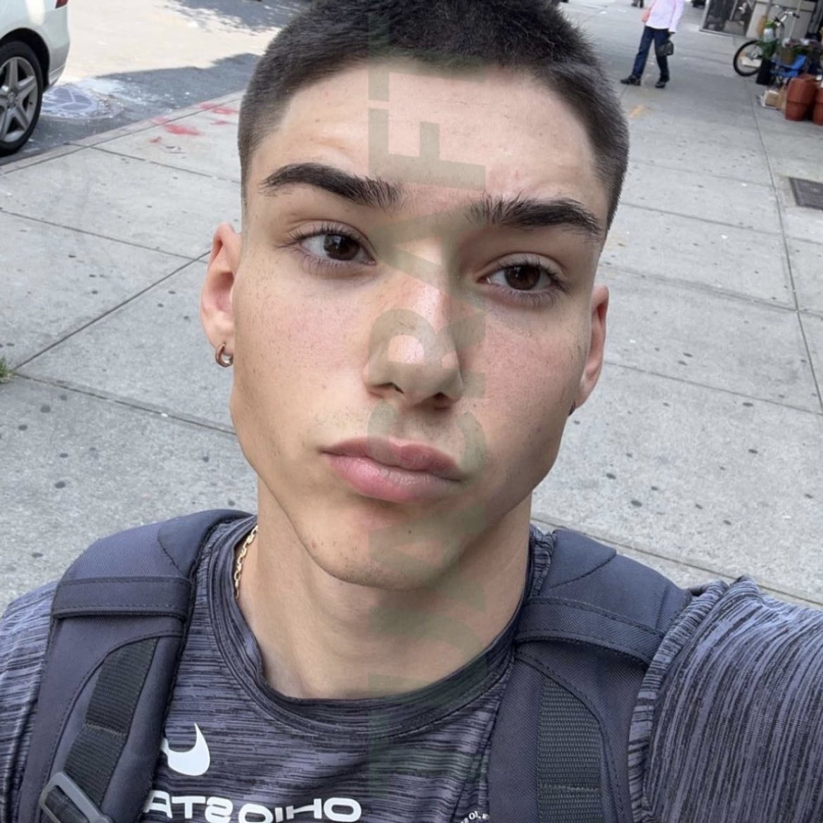 Stan Base tweet media