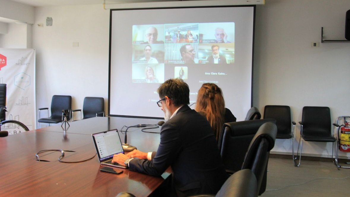 La Comisión de Desarrollo Económico del CESBA analizó el Turismo de Reuniones y Convenciones con la experta Fernanda Rodriguez. 📈 Este sector (congresos, ferias, eventos corporativos) es clave para el desarrollo económico, la innovación y el empleo calificado en CABA. #Turismo