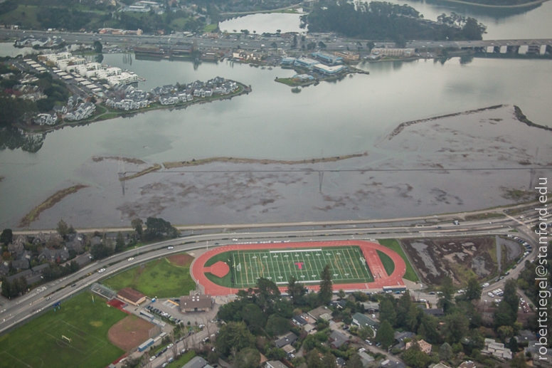 lighthawk_org's tweet image. #TBT 🌊 In 2016, LightHawk worked with @SFBaykeeper to capture aerial images of Bay Area King Tides—revealing how sea level rise could reshape cities &amp;amp; wetlands.

Nearly a decade later, that view is till working to inform climate resilience planning. 💙
#SeaLevelRise #LightHawk