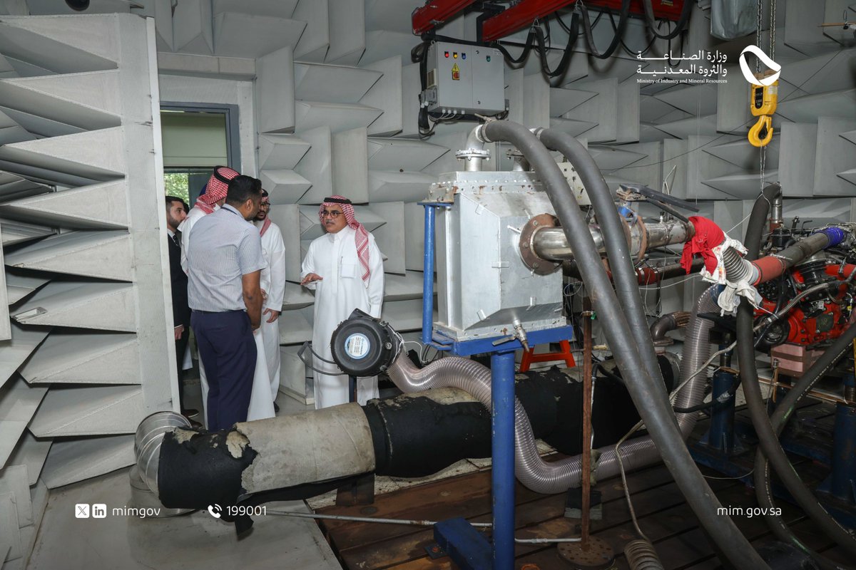 mimgov's tweet photo. H.E. the Vice Minister of #Industry_and_Mineral_Resources for Industrial Affairs, Eng. Khalil bin Salamah, visited several research and innovation centers in the Indian state of Tamil Nadu, India, where he was briefed on the latest technologies and advanced industrial solutions. He also discussed opportunities for cooperation in industrial innovation with the centers’ leadership.