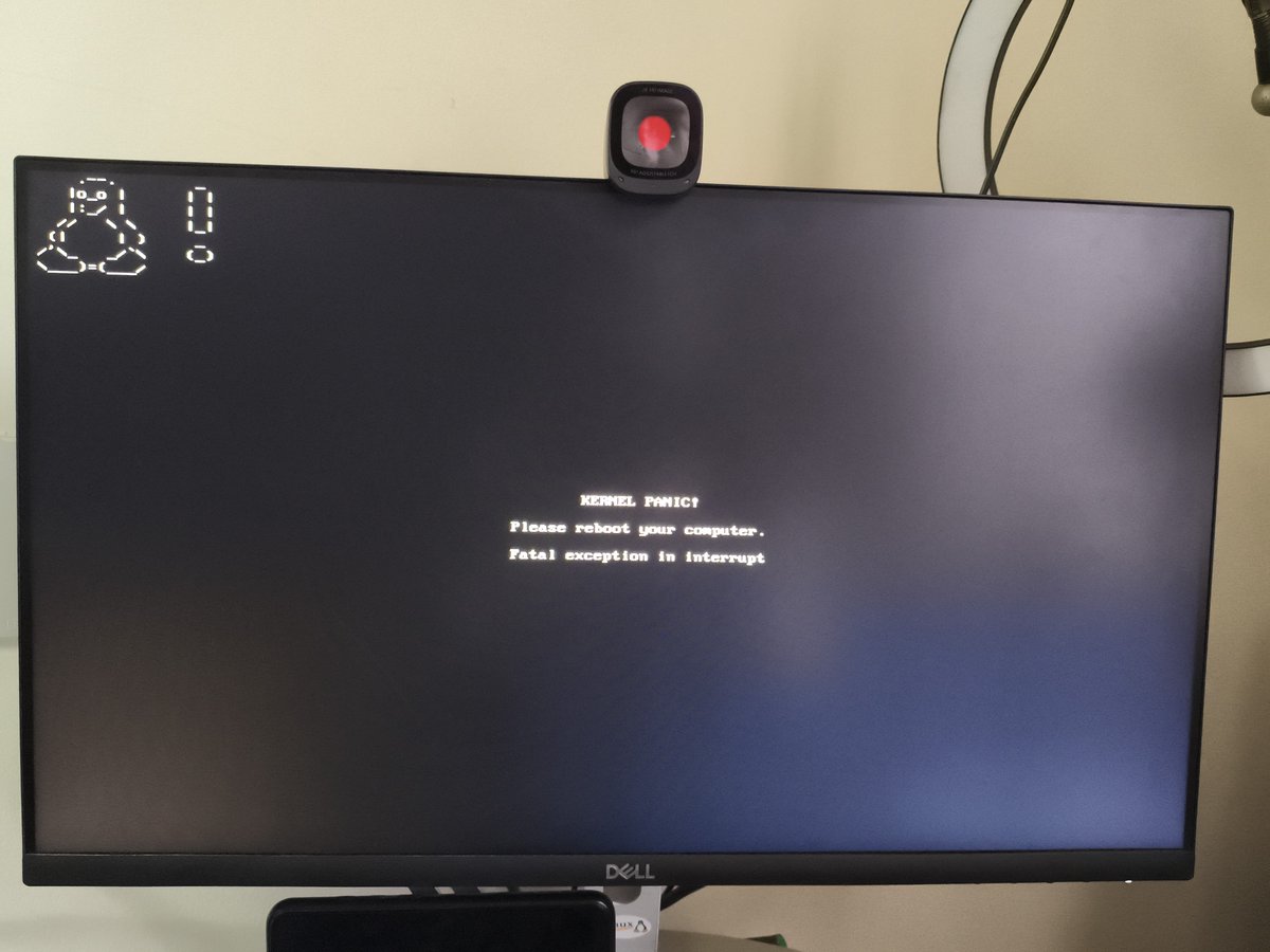 RikerLinux's tweet image. Primeira vez que tenho Kernel panic no Linux😱
Não é pra tanto também... mas acho que "estreei" essa tela rsrs
Linux quase não dá problema se comparado com outros sistemas, mas ninguém está livre de ter um problema.
#linux #kernelpanic #cras