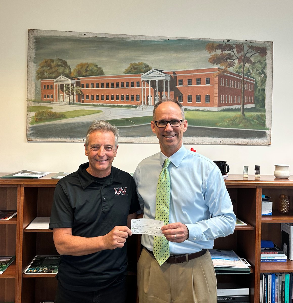 Thank you to Rock for Tots for the recent gift to support an endowed scholarship at Ohio University Chillicothe. Paul Pollard from The RecW stopped by last week to present a check to Interim Dean Michael Lafreniere.