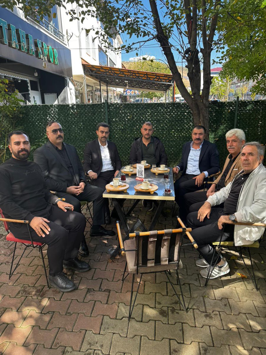 📍Solhan 

Ülkü Ocakları Genel Başkan yardımcımız sayın <a href="/LutfuNebioglu/">Lütfü Nebioğlu</a> beyefendi, Bitlis Ülkü Ocakları İl Başkanı sayın <a href="/MSadiaydogdu/">M.Sadi AYDOĞDU</a> ve beraberinde ki heyeti İlçe Başkanımız sayın <a href="/akifdusen/">Mehmet Akif DÜŞEN</a> VE MHP İlçe Başkanımız sayın Hayati HOCAOĞLU ile birlikte ilçemizde ağırlayıp,