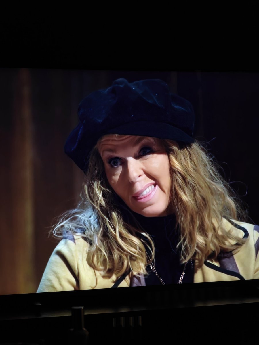 VolKaneo tweet media