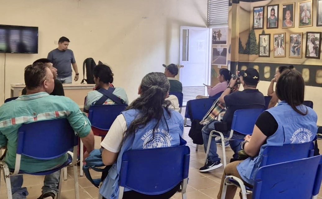 MisionONUCol's tweet image. En #Corinto, #Cauca, participamos en un encuentro sobre alternativas académicas para firmantes de paz, en el marco del Programa de Reincorporación Integral #PRI, para fortalecer capacidades y ampliar oportunidades de desarrollo junto a @ARNColombia y autoridades locales. 🕊️🇨🇴