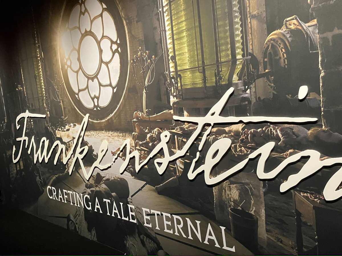 GeekVibesNation's tweet image. ‘Frankenstein: Crafting a Tale Eternal’ exhibition images 

(@LVanophem | @GeekVibesNation)