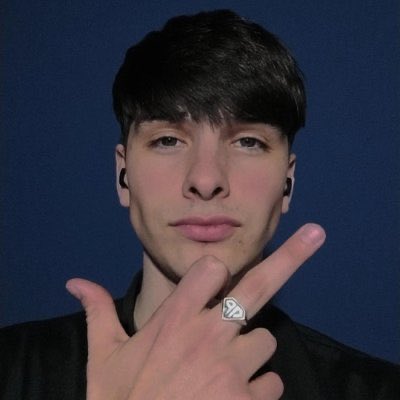 frana247's tweet photo. @Xond3Rs JAJAJAJAJ, Dale trapper. Corte taza villeraso.
#donrouch
#trap https://t.co/TeMENJyc6E