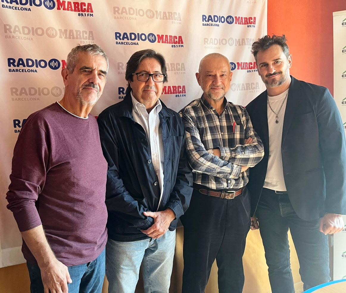 Radio Marca Barcelona. La Radio del Deporte ⚽ (@radiomarcabcn) on Twitter photo Manuel Gómez Pereira, Joaquín Oristrell y Asier Etxeandia presentan “La cena” en #LaClaqueta con <a href="/nievesclaqueta/">Jose Nieves Lavid</a> y equipo 👀👇
🐦Sábado 9:30h X <a href="/radiomarcabcn/">Radio Marca Barcelona. La Radio del Deporte ⚽</a>
📺youtube.com/@radiomarcabcn
🟣ow.ly/GBt750QqbNu
📻#89.1FM Domingo 7h BCN
8h <a href="/RadioMARCA/">Radio MARCA</a> Manuel Gómez Pereira, Joaquín Oristrell y Asier Etxeandia presentan “La cena” en #LaClaqueta con <a href="/nievesclaqueta/">Jose Nieves Lavid</a> y equipo 👀👇
🐦Sábado 9:30h X <a href="/radiomarcabcn/">Radio Marca Barcelona. La Radio del Deporte ⚽</a>
📺youtube.com/@radiomarcabcn
🟣ow.ly/GBt750QqbNu
📻#89.1FM Domingo 7h BCN
8h <a href="/RadioMARCA/">Radio MARCA</a>