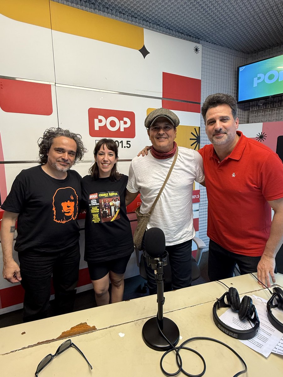 Hoy pasó <a href="/carlosvives/">Carlos Vives</a> por #ReTarde

<a href="/SoyListorti/">José Maria Listorti</a> <a href="/porahiyaexiste/">No soy Noelia</a> <a href="/diegodellasala/">DIEGO DELLA SALA</a> 

🔗 Reviví la nota acá:
youtu.be/Dudrqp7n9TI