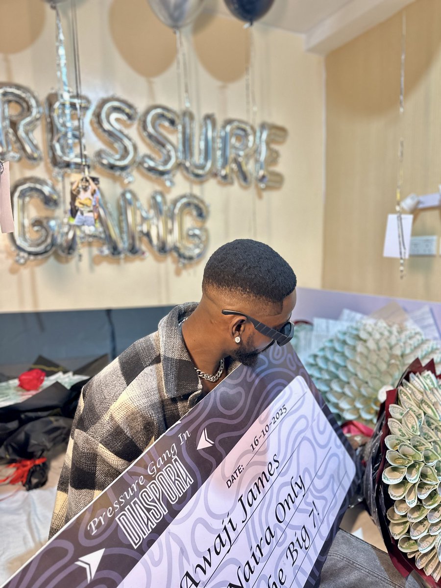 Mensanofficial1's tweet image. This fanbase nor small 🔥🔥🔥

Befitting of A King!!! 🥹

Mensan Awaji James