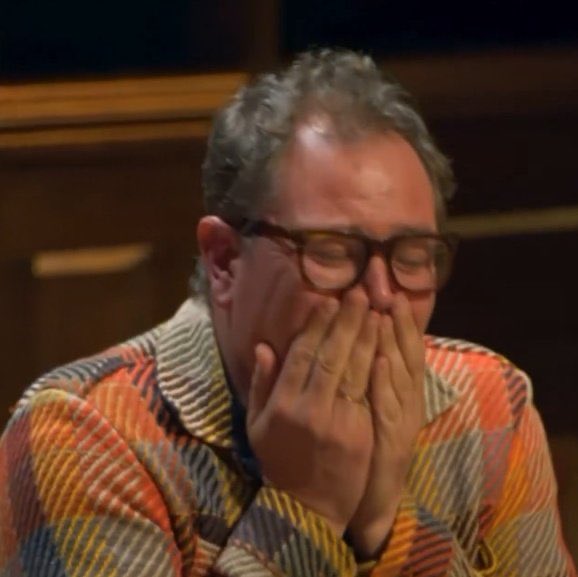 CamNiblett1's tweet photo. The faithfuls deserve this. Alan is literally doing this next to them whenever they’re revealed 😂 #CelebrityTraitors https://t.co/Wdv2esRpVF