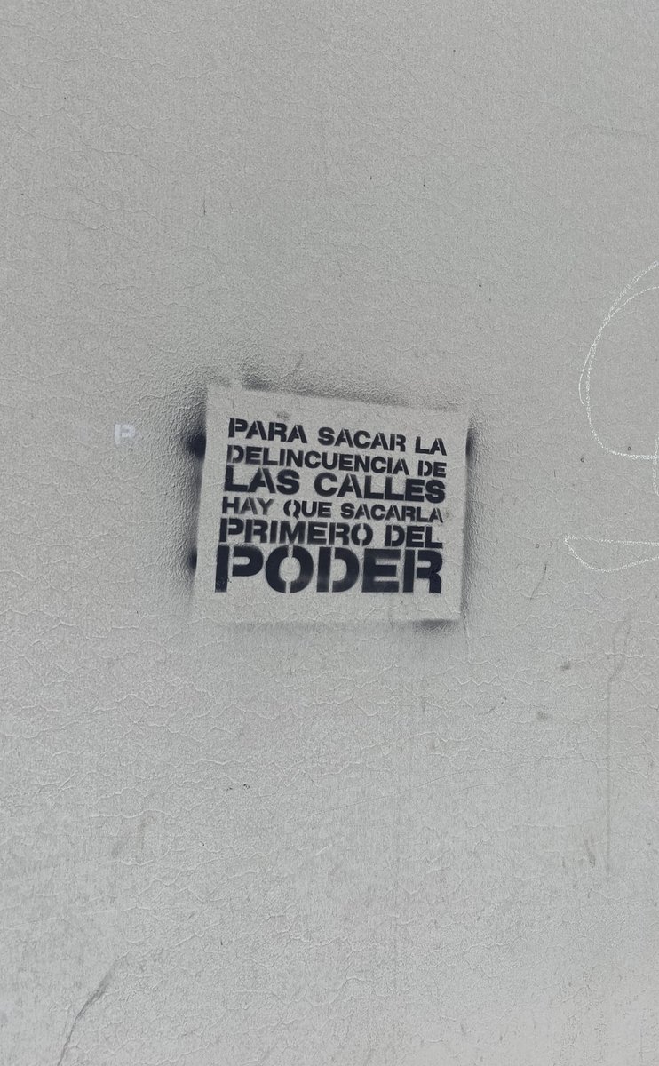 danegamez's tweet image. Caminando por Miraflores...