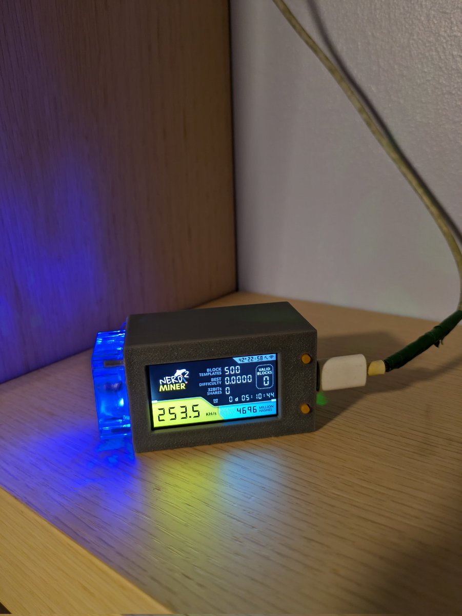 Kilombino_'s tweet image. x.com/BitronicsStore…
Ya me ha llegado y está hasheando para Ocean
Muchas gracias ❤️🔥