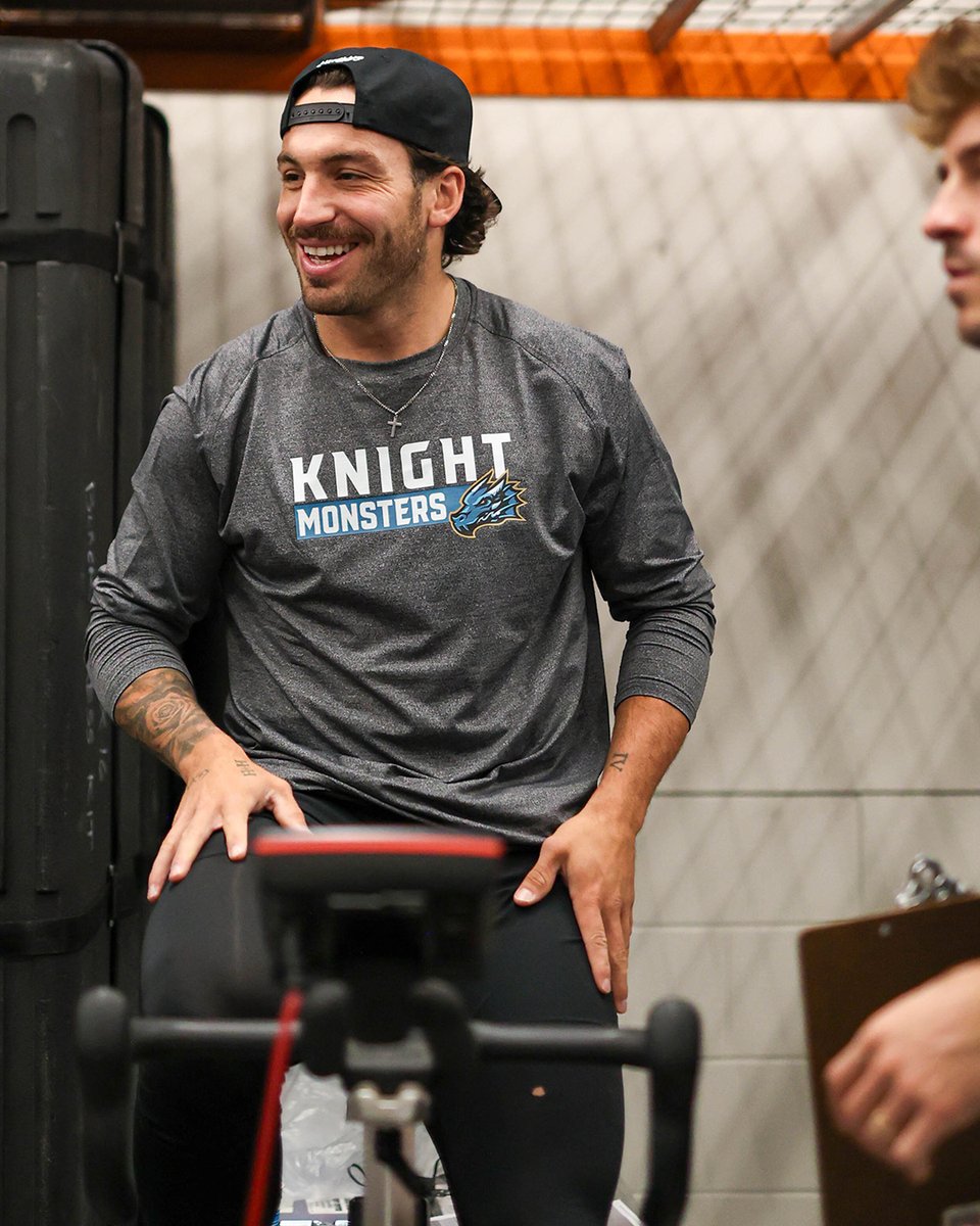 Knight_monsters's tweet photo. The boys are training up for our season to start 💪 
-
@BartonHealth https://t.co/0FDsB9KgG4