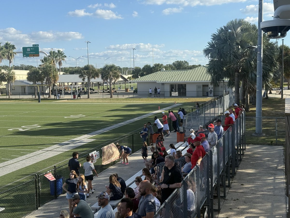 End of 3rd Quarter: Cambridge Christian Lancers 8️⃣, Carrollwood Day Patriots 2️⃣. One more quarter to go — let’s finish strong, Lancers! 💪