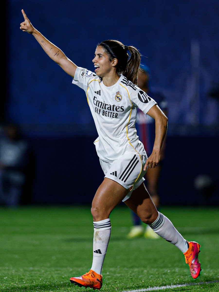 ☝️ ¡Que levante la mano la máxima goleadora de la <a href="/UWCL/">UEFA Women’s Champions League</a>!
😍 <a href="/AlbaRedondo_11/">Alba Redondo Ferrer</a>