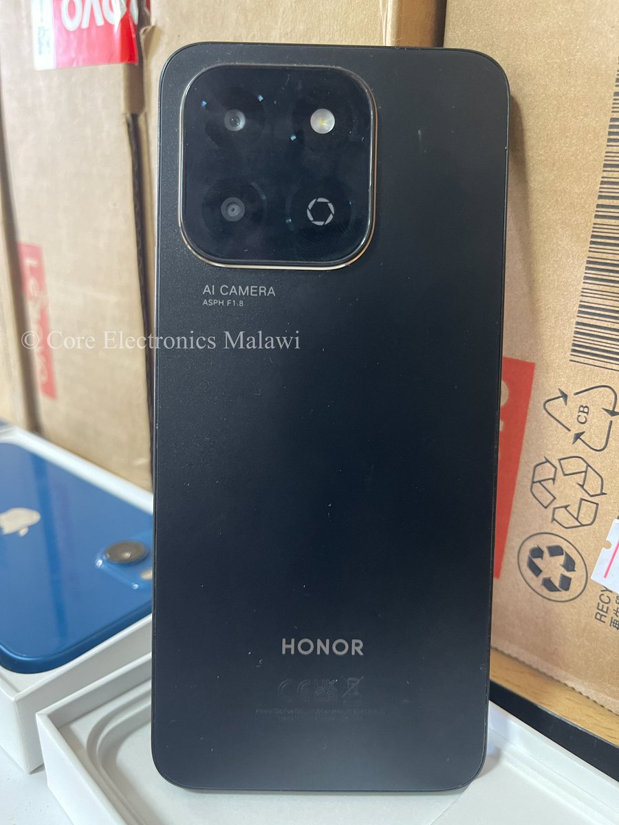 CoreMalawi's tweet image. With Excellent Battery Life , Buy HONOR X6b | 6.5” 90Hz Fullview Display | 4GB RAM | 128GB Storage | 5200 mAh Battery | 50MP Triple Ai Camera | Going at K665,000.00 | Contact: ￼0995 47 01 74
#coreelectronicsmalawi #HONORX6b