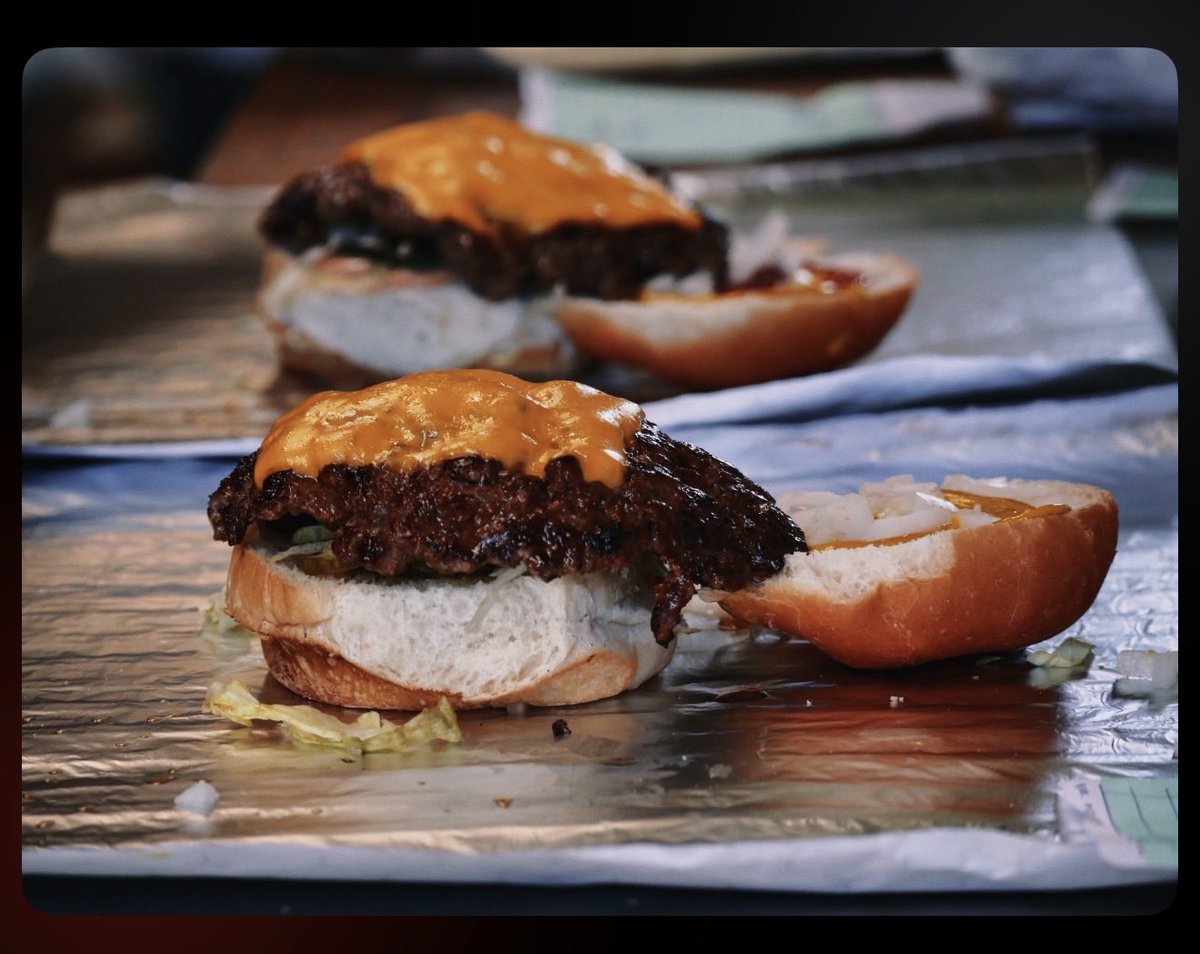 Beefcake’s Burger Factory tweet media