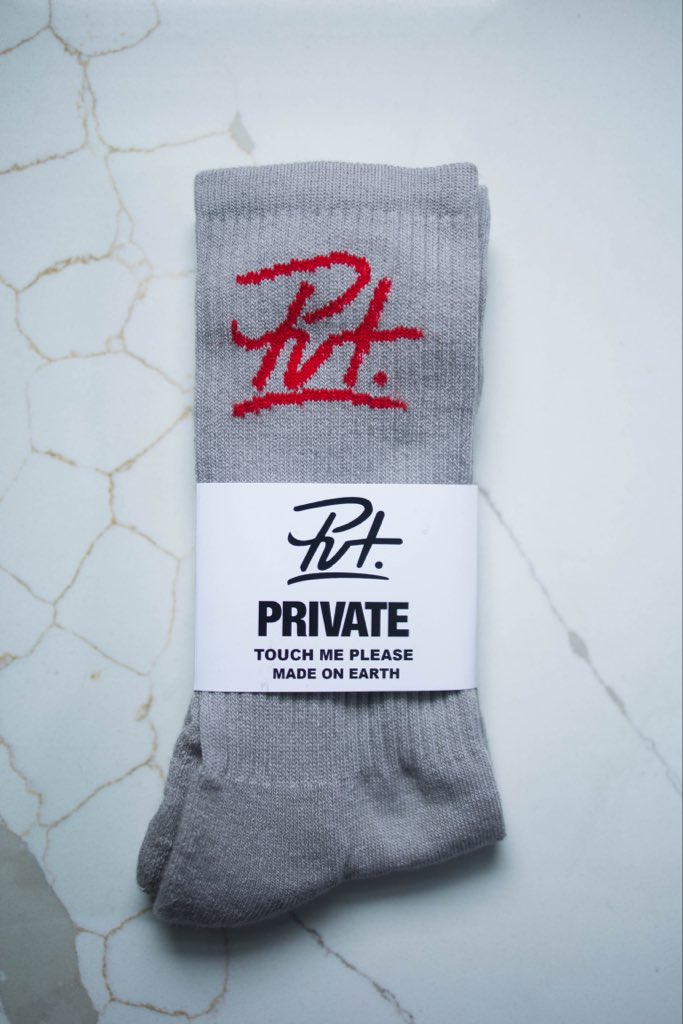 PVT_NY's tweet photo. Comfort and classic - https://t.co/jCiyilh4tE https://t.co/ev4ubPEU10