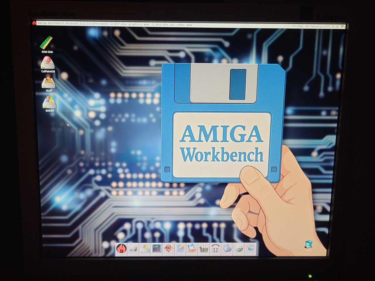 devzine_pl's tweet image. I just created this wallpaper (AI + GIMP). What do you think?
#commodore #amiga #amiga1200 #pistorm #emu68k #workbench #amigaos