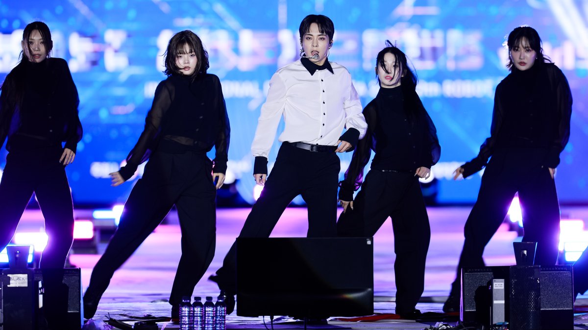 youtu.be/UGM9l7Z2pTg
251016 
엑소 EXO 시우민 (XIUMIN) 2025남원국제드론제전 Full Ver. (Feedback + Can't Help Myself + Make You LaLa + Lost Paradise)
🚫 영상 형태로 가공 및 재업로드 강력히 금지
#시우민 #XIUMIN #엑소 #EXO #남원국제드론제전 #2025남원국제드론제전