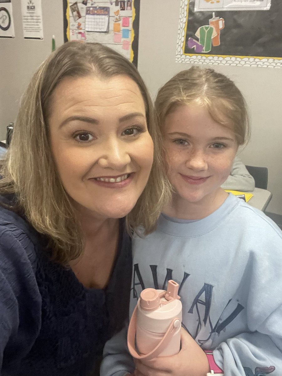 Mrs. Villanueva tweet media