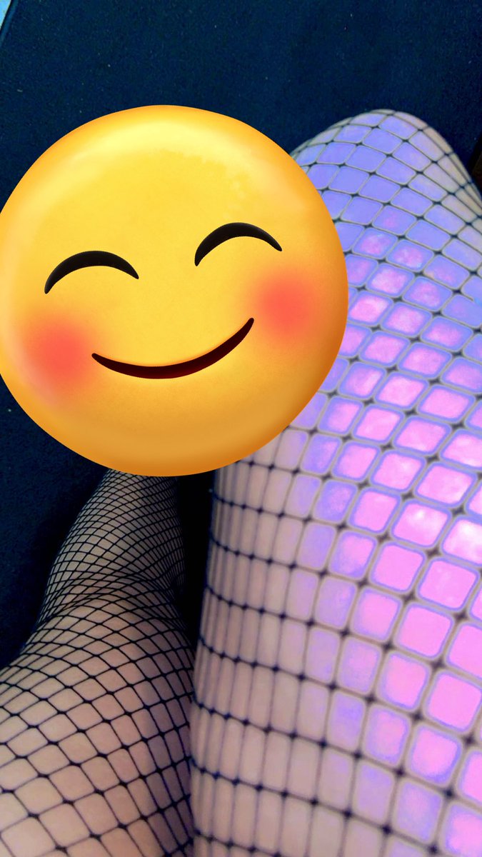 😭😭😭😭😭😭😭😭😭😭😭

Full white toes $50 $TrudiiBee