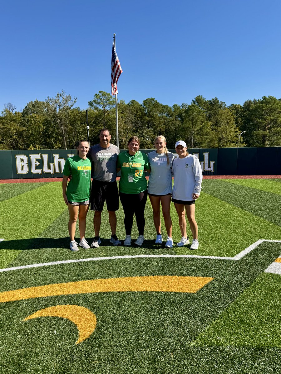 Hannah Anne Sullivan tweet media