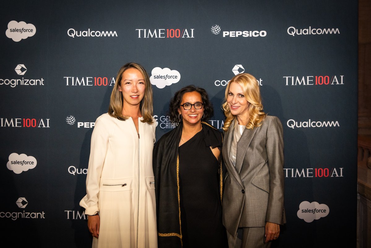 jsibo's tweet image. At @TIME’s TIME100 Impact Dinner: Leaders Shaping the Future of AI in San Francisco, AI leaders, including members of the 2025 TIME100 AI list, discussed the challenges and opportunities that come with this transformative technology. A clear overarching theme of the event was the…