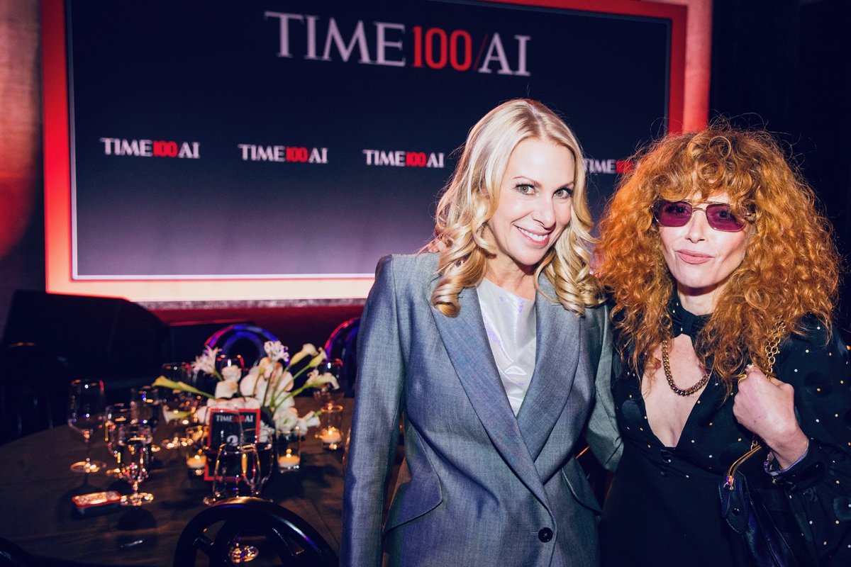 jsibo's tweet image. At @TIME’s TIME100 Impact Dinner: Leaders Shaping the Future of AI in San Francisco, AI leaders, including members of the 2025 TIME100 AI list, discussed the challenges and opportunities that come with this transformative technology. A clear overarching theme of the event was the…