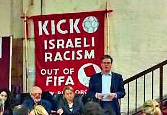 TheBirmingham6's tweet photo. Starmer was at meeting which included call to punish 'Israeli racism' https://t.co/nvZREYcS8E via @DailyMail
#GameOverIsrael
#RedCard4Israel
#Maccabi
#Villa
#AVFC https://t.co/elnXKyLl1T