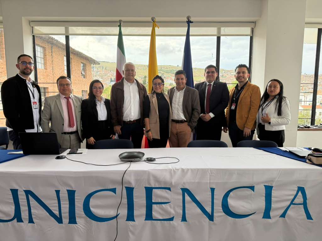 Daniel Corzo Arévalo tweet media