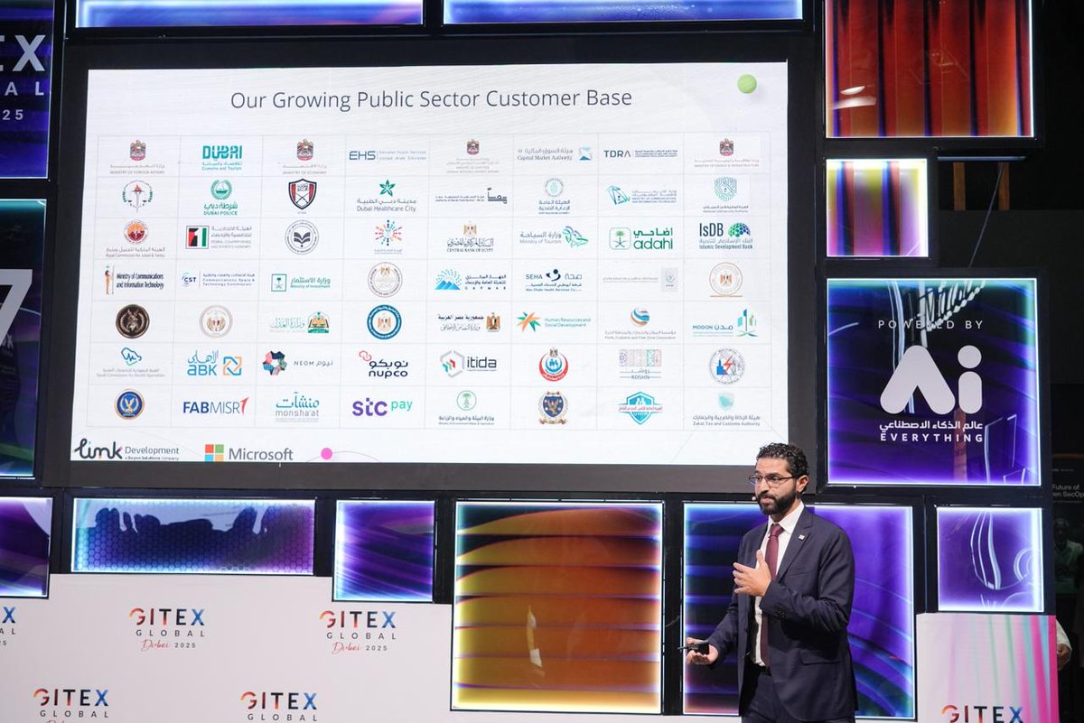 linkdevelopment's tweet image. Today was different. Today, everything came together.
Hussein Keretly stepped onto the stage at 11:40 AM and delivered. "Agentic AI in Action: Transforming Citizens' Experiences and Government Operations" wasn't just a presentation; it was a glimpse into what's possible when…