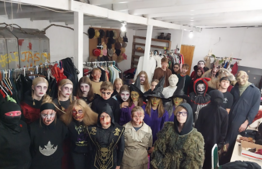 DestinationsPod's tweet photo. In Harmony, MN a group of volunteers turn their love for Halloween into a haunted house that helps fund local arts &amp; music programs. Jay Masters, President of Monster Bash Inc shares how it started &amp; why this tradition has become a powerful force for good. https://t.co/5OinvnAAtf https://t.co/ho7c4zNiyI
