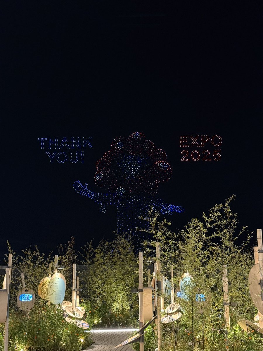 tanny_landscape's tweet photo. 大阪万博2025閉幕お疲れ様でした！ @expo2025japan 
最高の時間をありがとう

この半年間植栽工事を行わせていただいた 5つのパビリオンの植物のメンテナンスを行っていました。
田舎の家族経営の小さなチームの私たちが本当にできるのか挑戦でしたが、チームのみんなや、理解して万博が終わるまで待っ https://t.co/PMnMYpNMSI