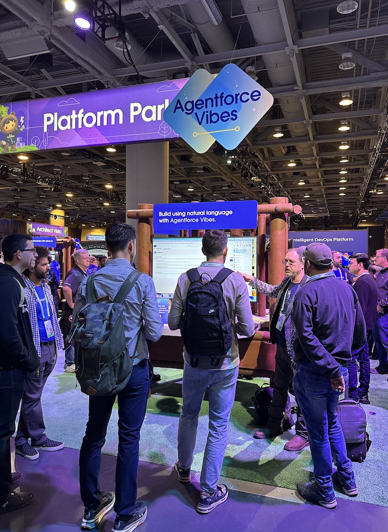 SalesforceDevs's tweet image. 🎡 Platform Park is buzzing with expert-led demos to learn how to build, scale, and customize AI-powered solutions. 💡
Stop by to get hands-on with @Salesforce’s core platform tools and see how to build faster and smarter with Flow Builder, AI apps, and automation. 🚀