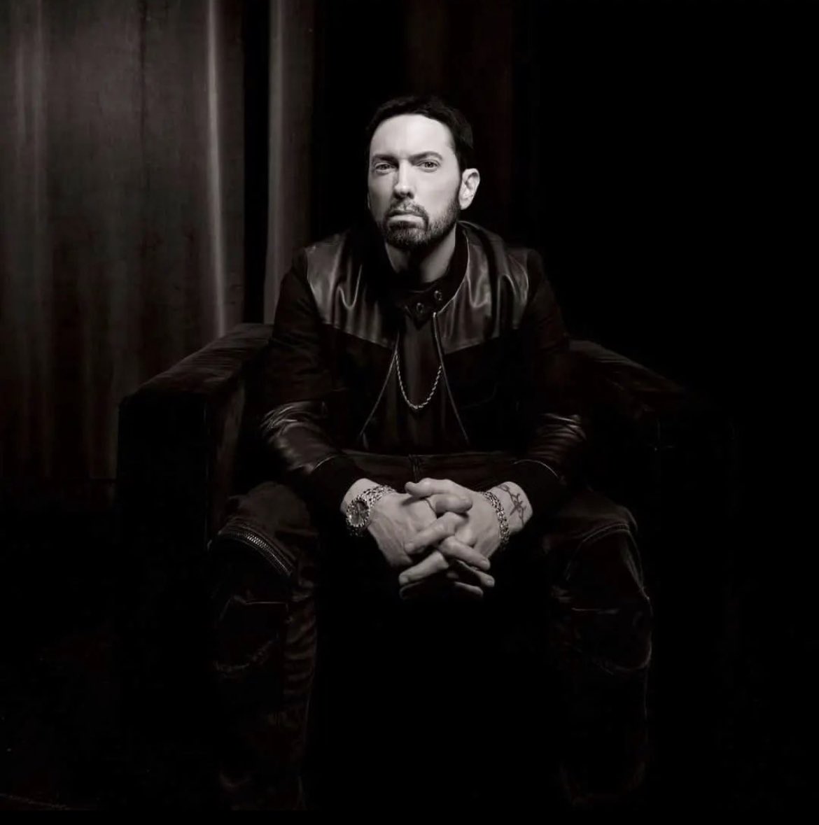 ShadyTimes's tweet image. Happy Birthday to the GREATEST RAPPER of all-time @Eminem 🐐

Thank you for everything you&apos;ve given us all these years and thank you for still making music 🙏🙏

#HappyBirthdayEminem