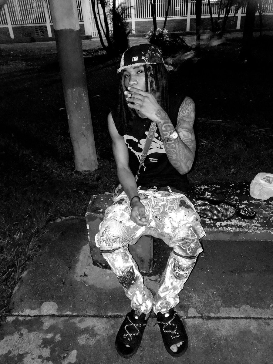 🐦‍🔥J/FEZzzy🐦‍🔥 tweet media