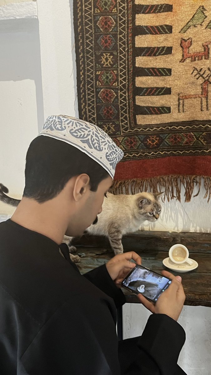 nuoae_'s tweet photo. — أن تششرب القهوه 
مع من تهوَى ❣️. https://t.co/GvEumPrLjm