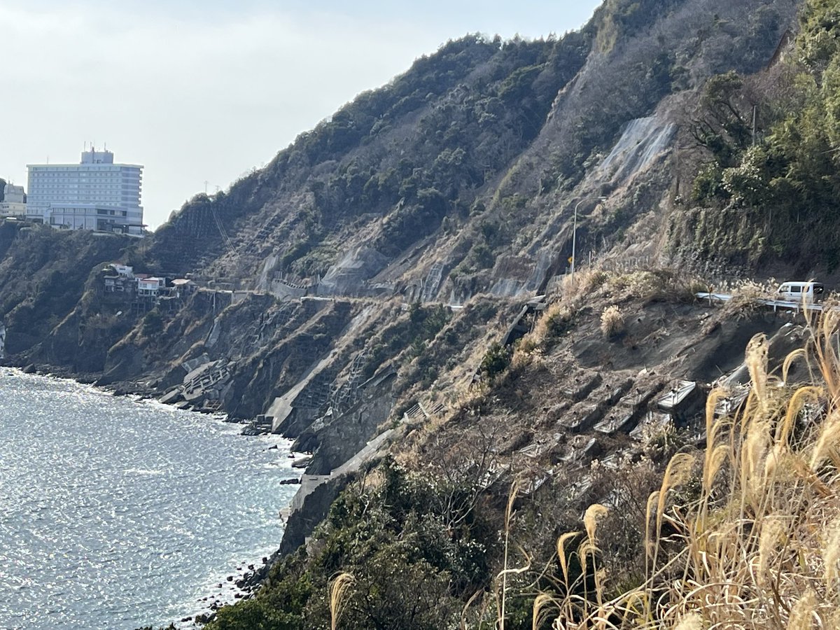 adusa2gou's tweet image. トンネルの向こう側。これは確かに静岡市には行けないね•••。